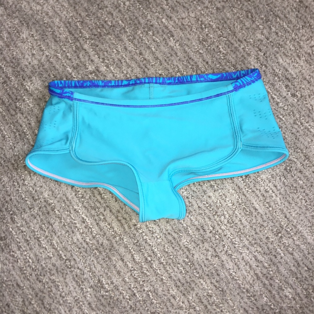 IVIVVA SWIM BOTTOMS!!